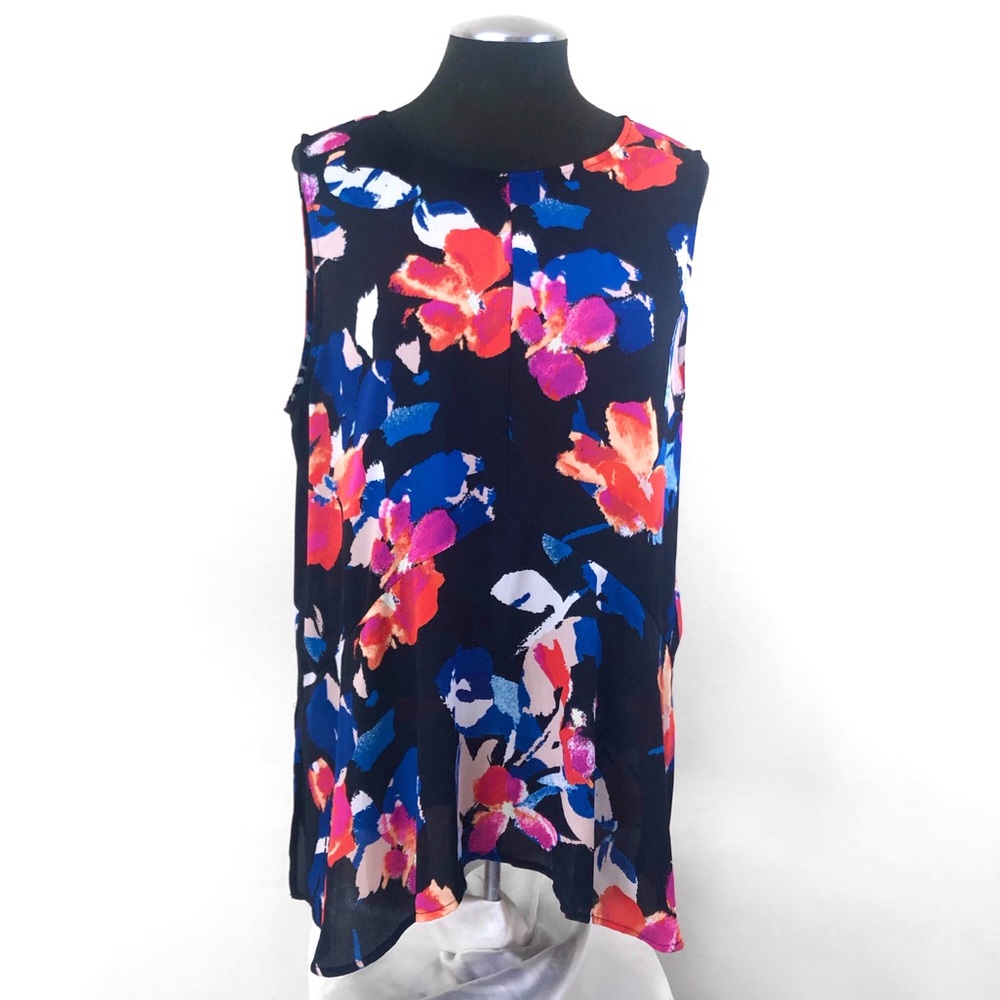 Vince Camuto - Floral Sleeveless Peplum Top - Picture 2 of 11